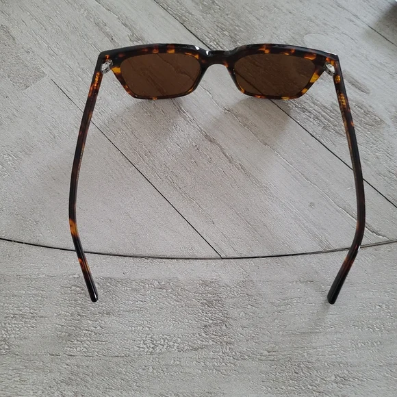 Diff Billie Xl Polarized Brown Tortoise Sunglasses - Picture 4 of 7